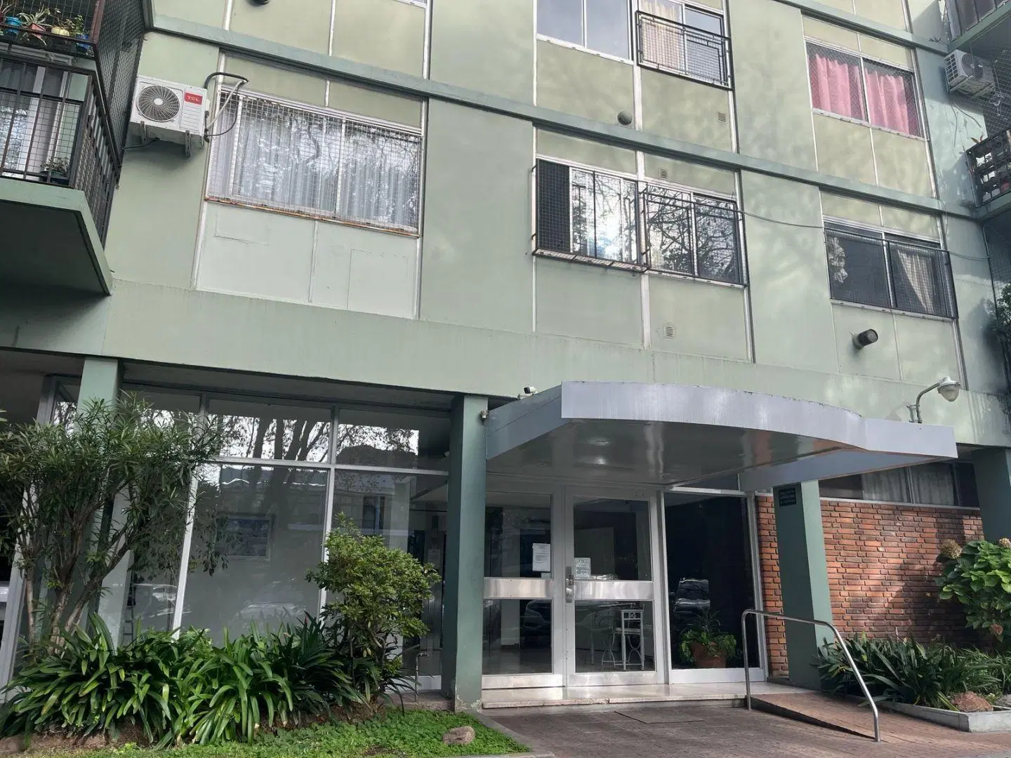 3 ambientes  en Lomas de Nuñez 4