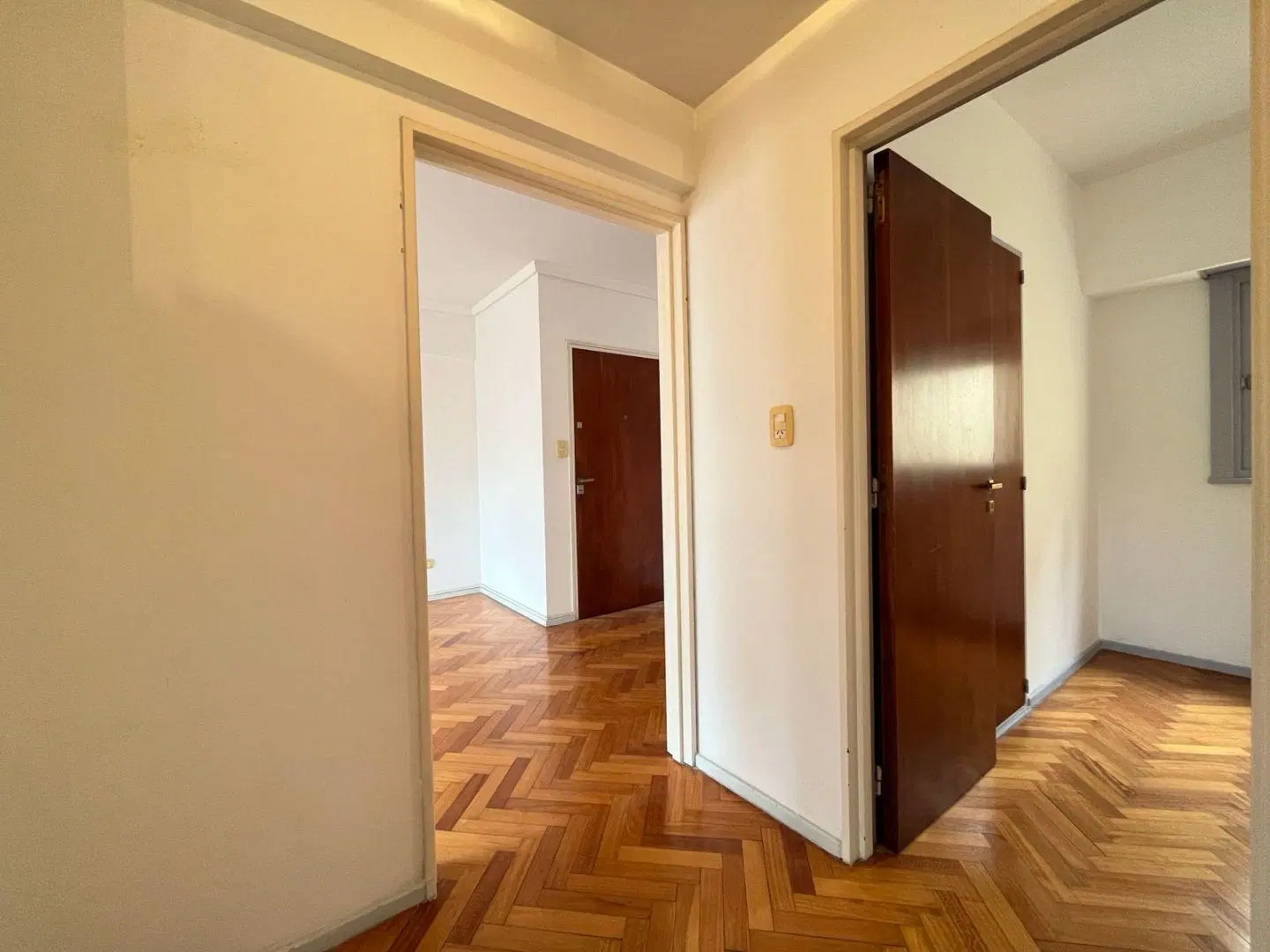 Espacioso 3 amb con balcon al frente Colegiales 2