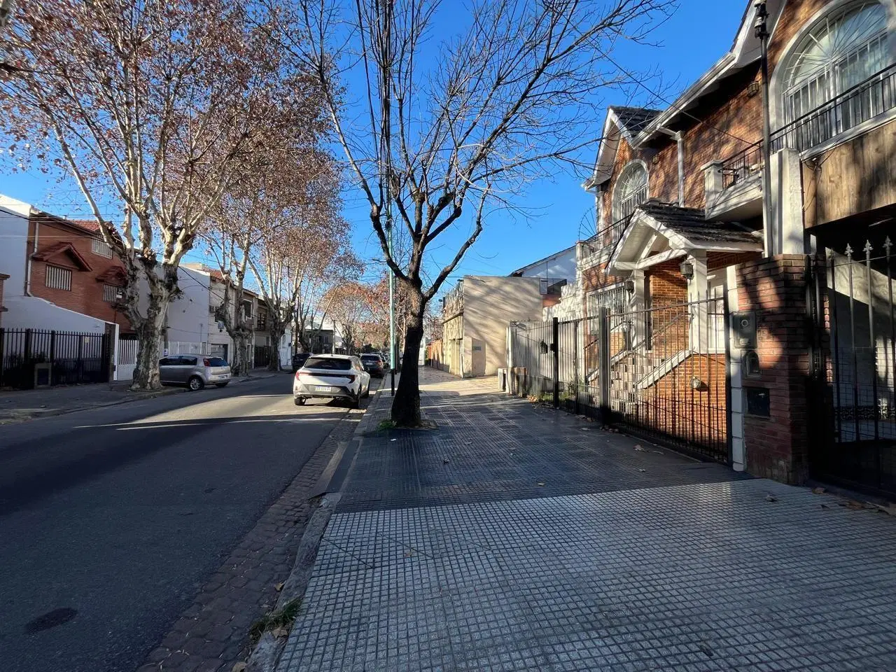 PH tipo casa de 3 ambientes con jardín y cochera en Saavedra 2