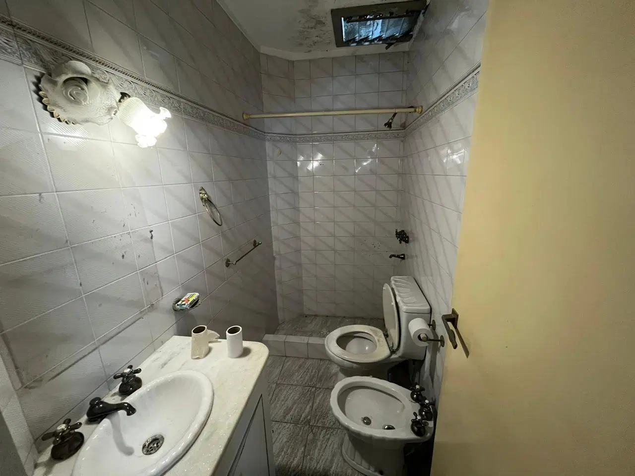 PH tipo casa de 3 ambientes con jardín y cochera en Saavedra 5