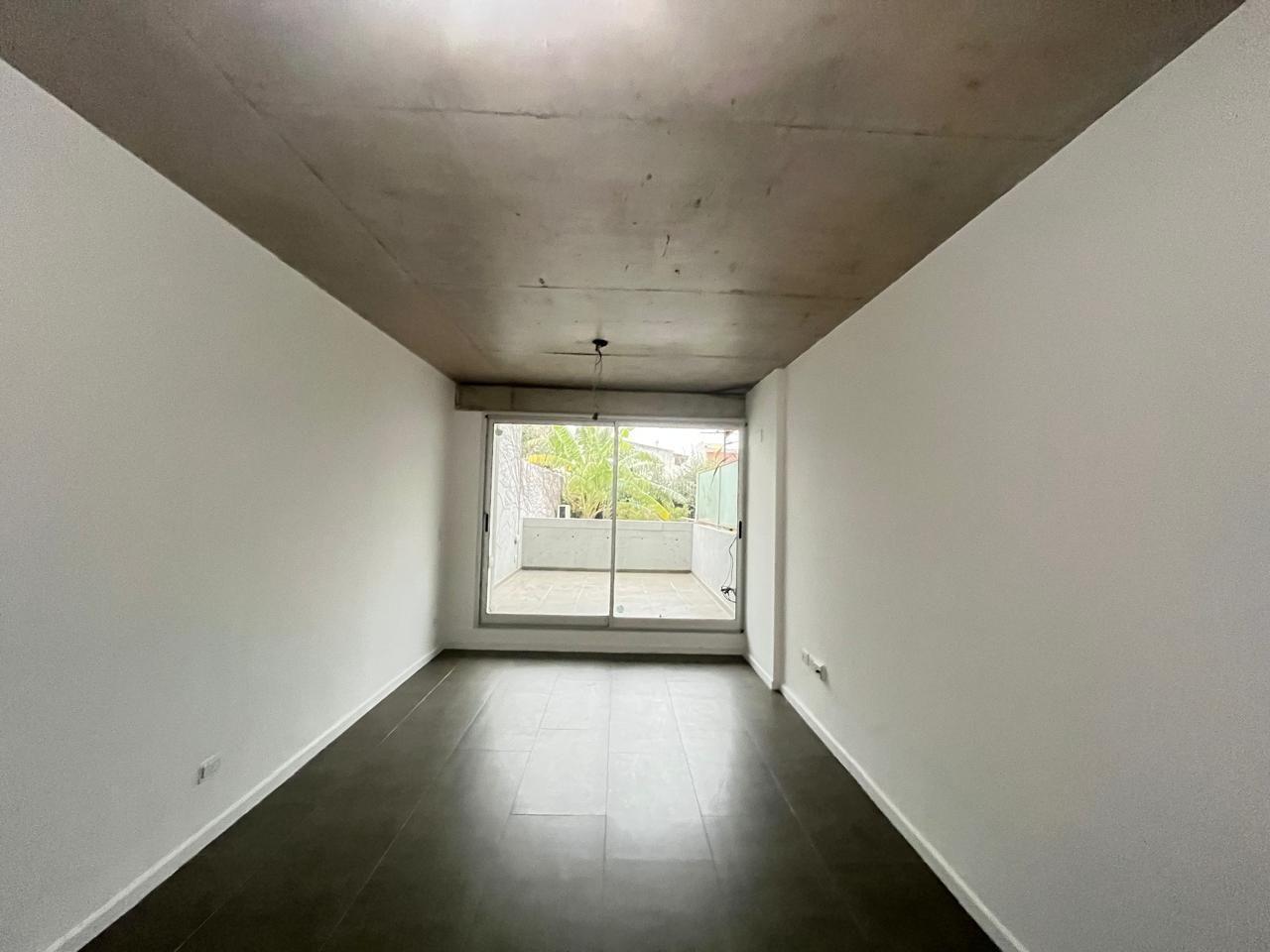 Foto de monoambiente con balcon aterrazado en saavedra, imagen 2