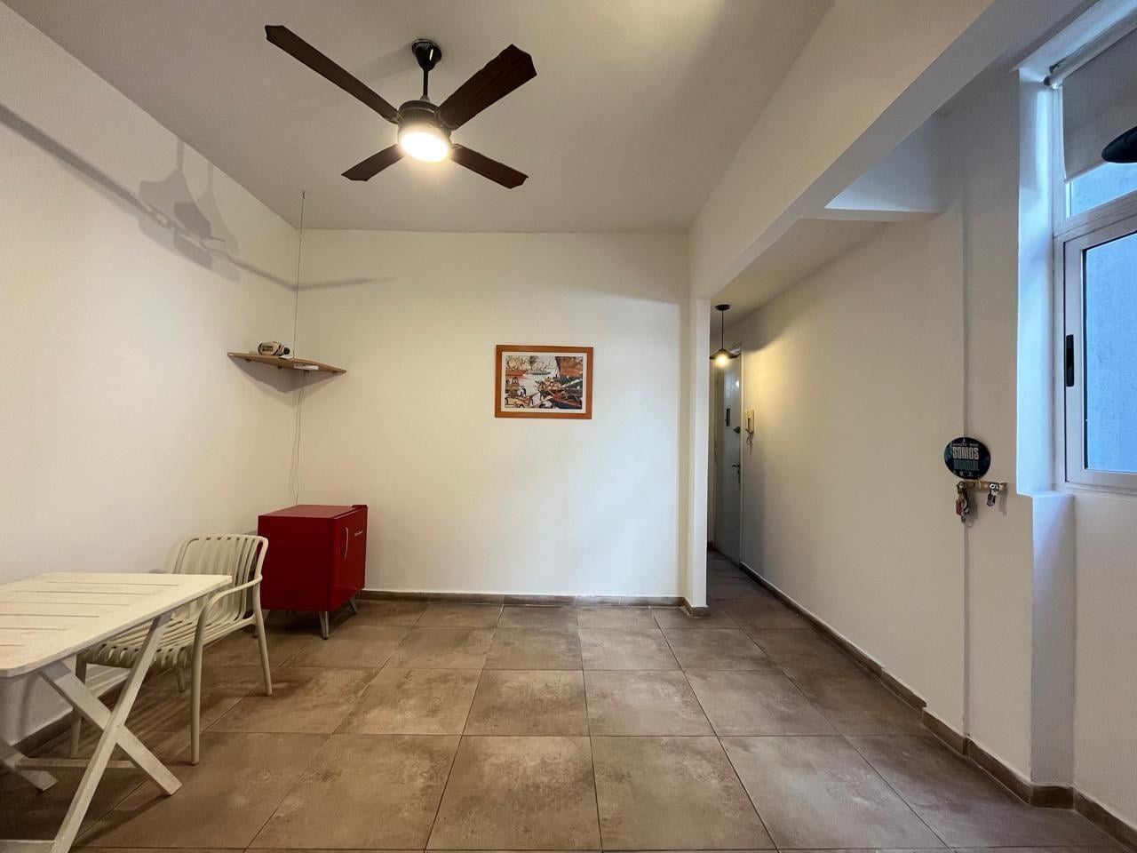 Foto de 2 ambientes reciclado-Saavedra, imagen 2