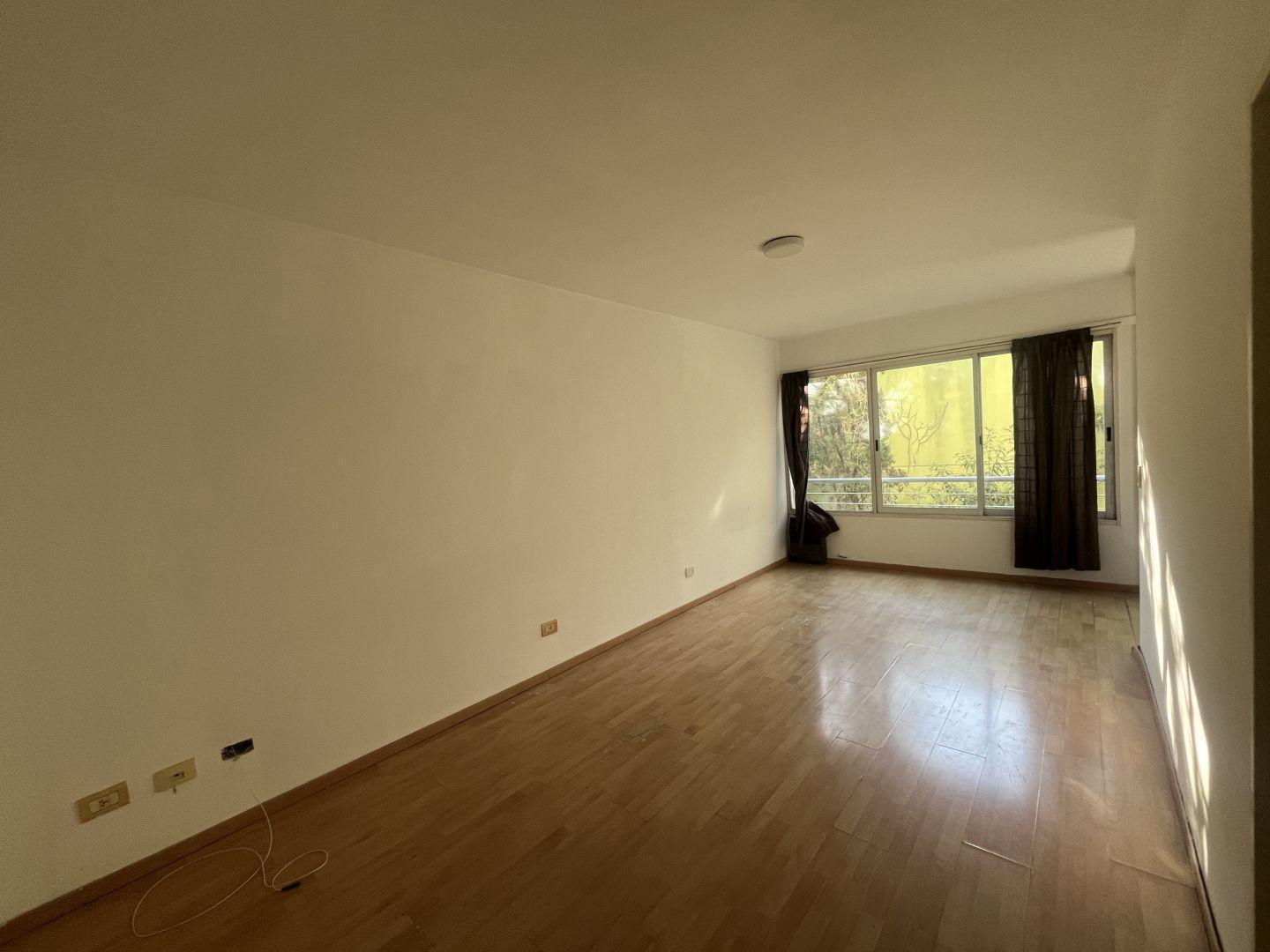 Foto de monoambiente en edificio con amenities, imagen 2
