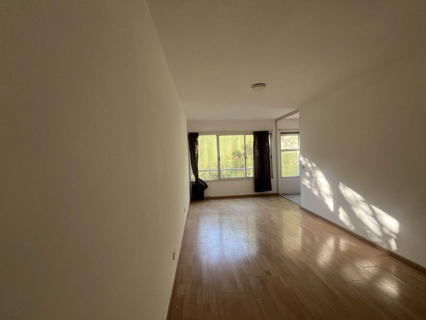 Foto de monoambiente en edificio con amenities, imagen 1