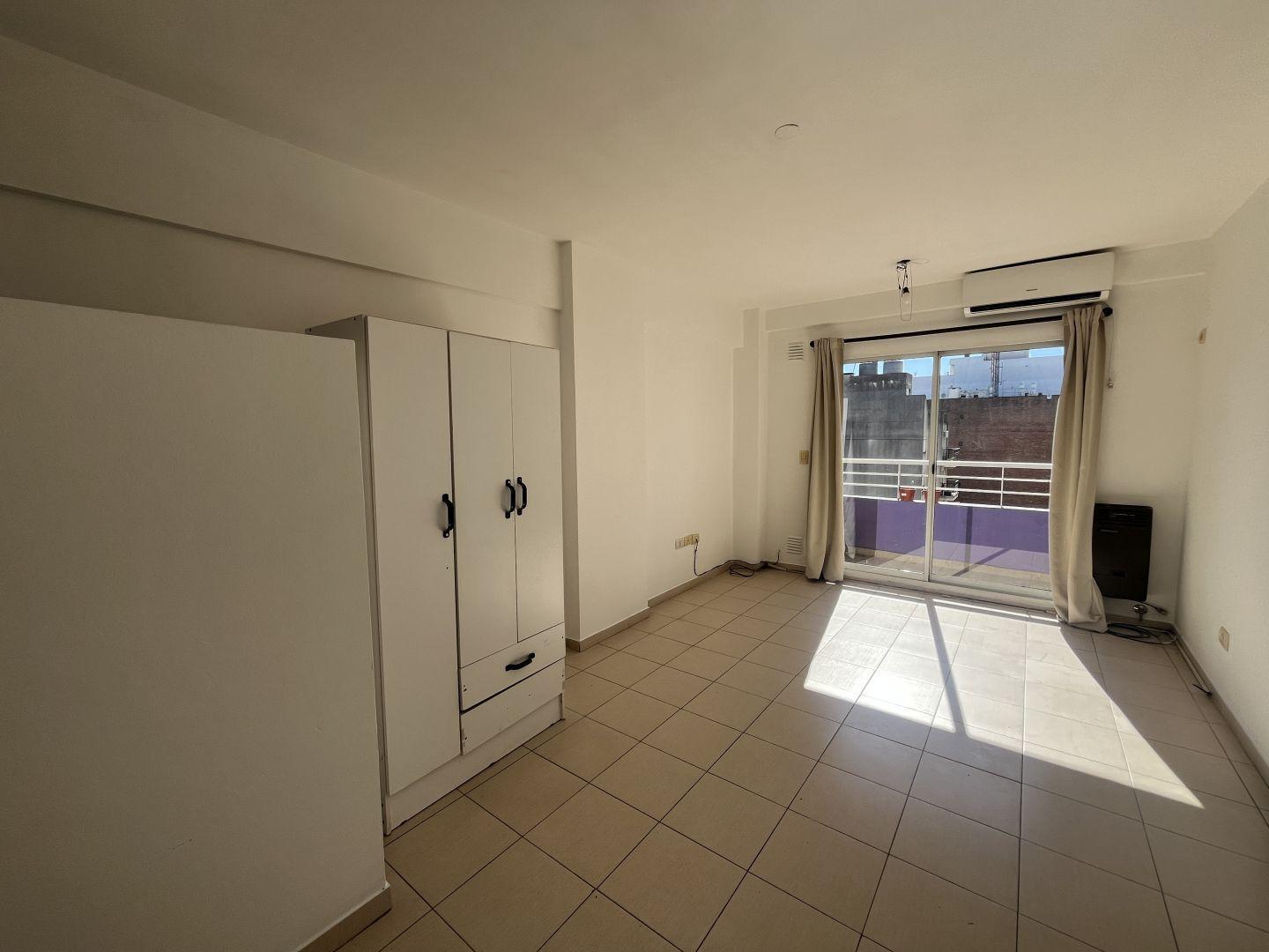 Foto de Alquiler de 2 Ambientes en Villa Urquiza, imagen 3