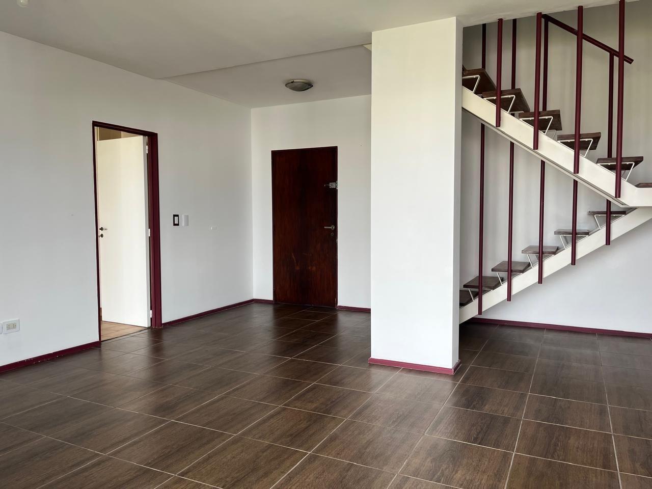 Foto de Duplex -con exc vista panorámica - coghlan, imagen 4