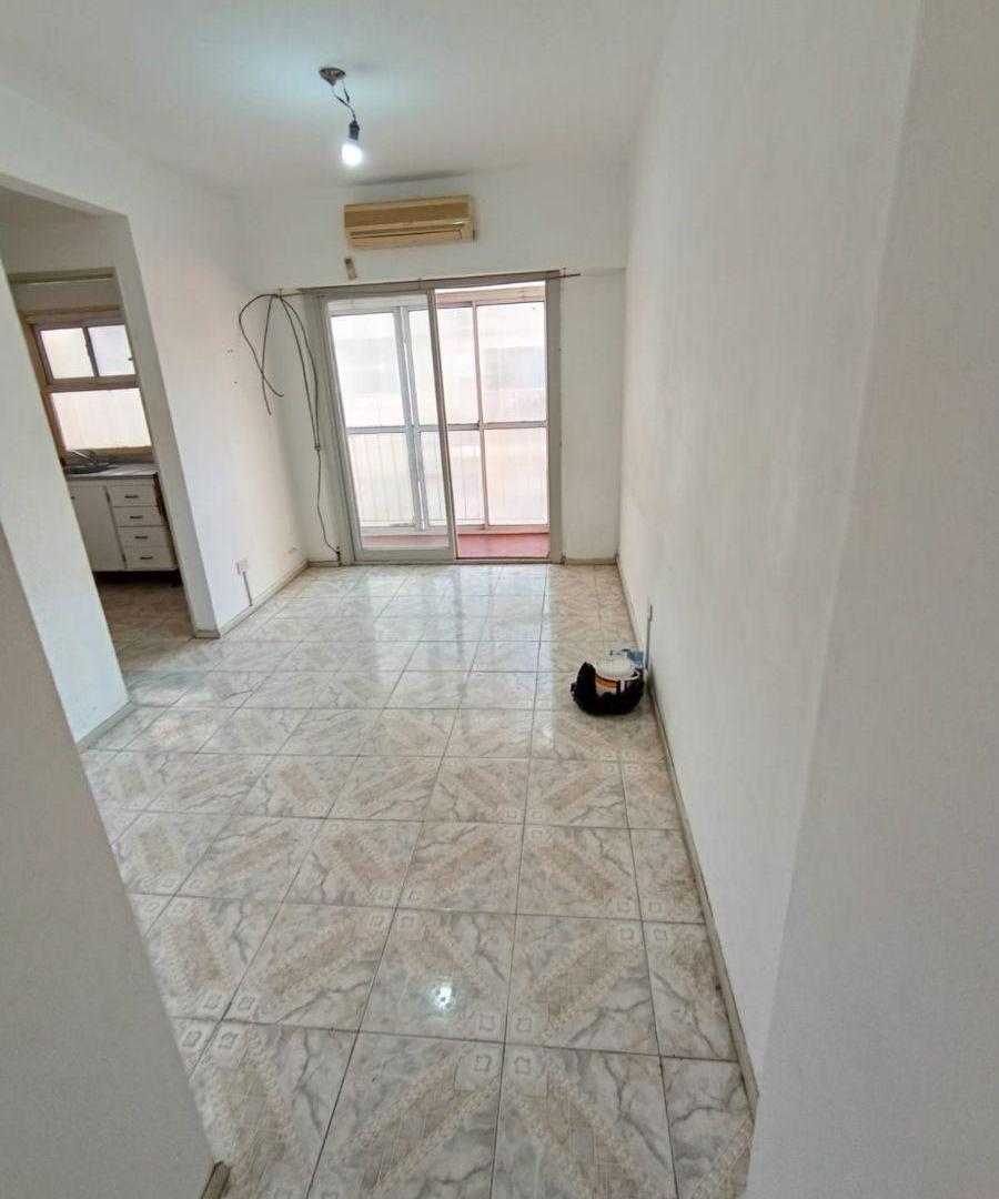 Foto de Departamento 2 Ambientes con Balcón | Ramos Mejía Centro | A 2 cuadras, imagen 3