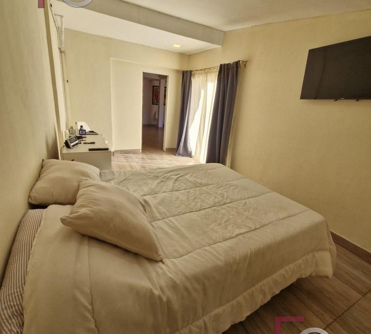 Foto de VENTA - casa de 3 dormitorios con pileta - RINCON LINDO II , CIPOLLETTI, imagen 5