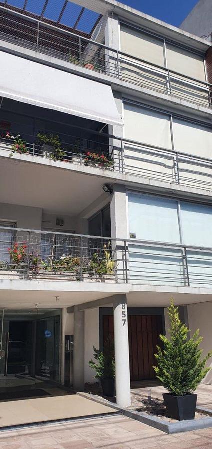 Foto de Venta Departamento 2 Amb. C/ cochera MB ubicación, imagen 3