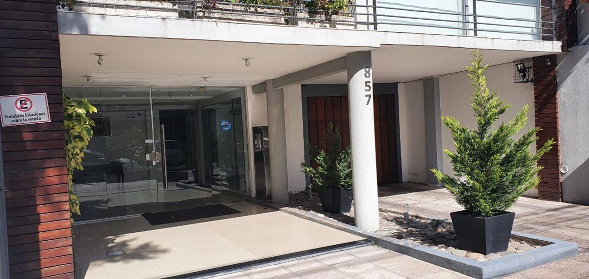 Venta Departamento 2 Amb. C/ cochera MB ubicación