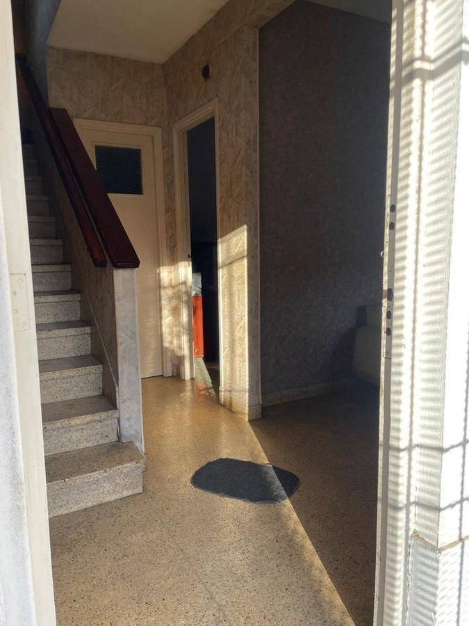 VENTA CASA 3 AMBIENTES CON PARQUE - APTO CREDITO -