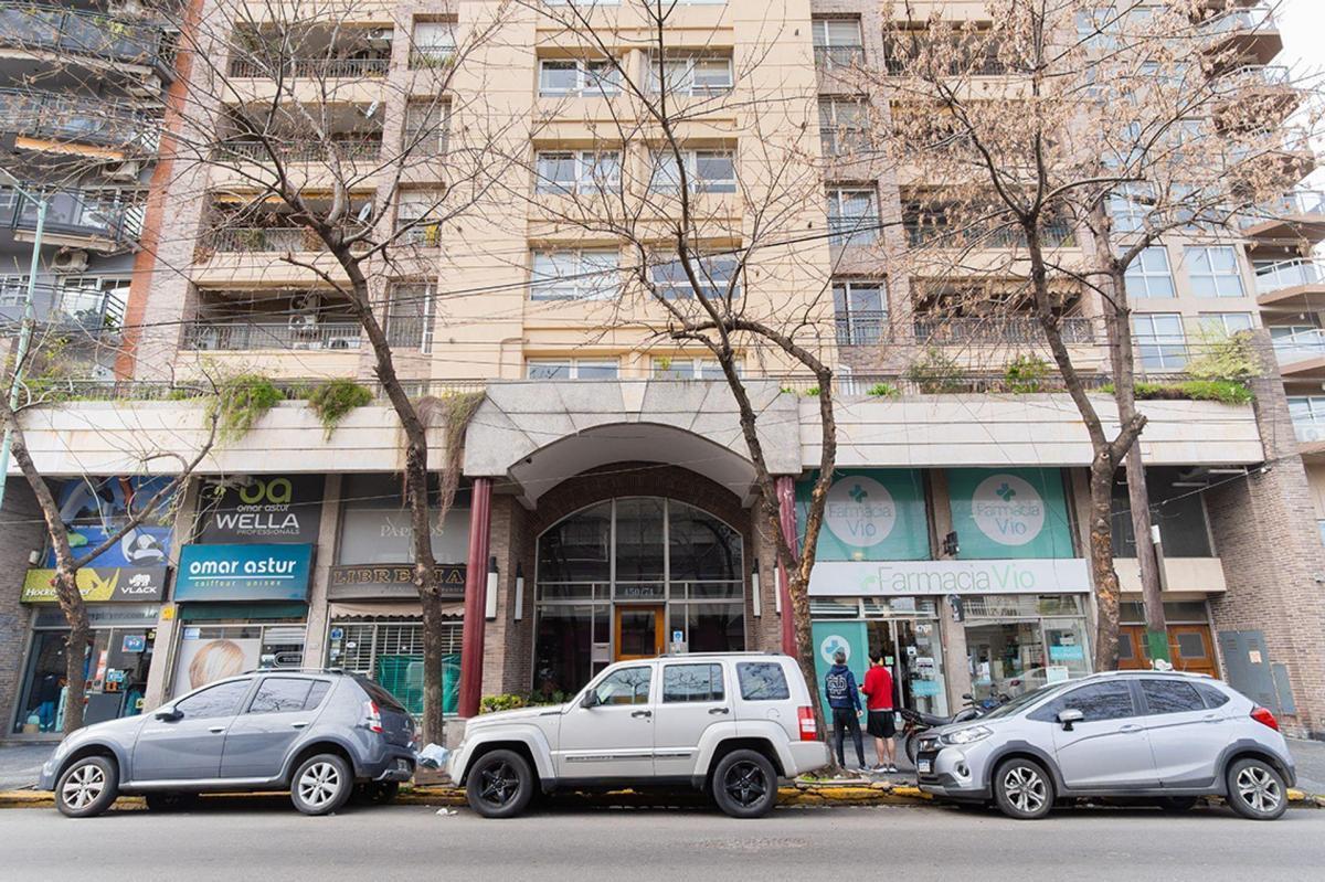 IMPONENTE DEPTO. c/COCHERA. LOMAS CENTRO!