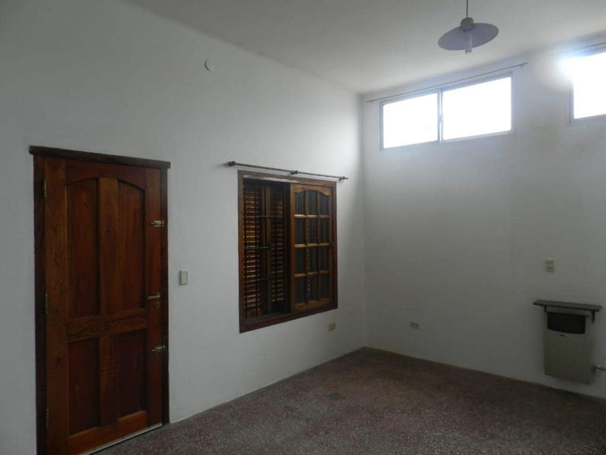 DOS CASAS INDEPENDIENTES! APTO CREDITO!