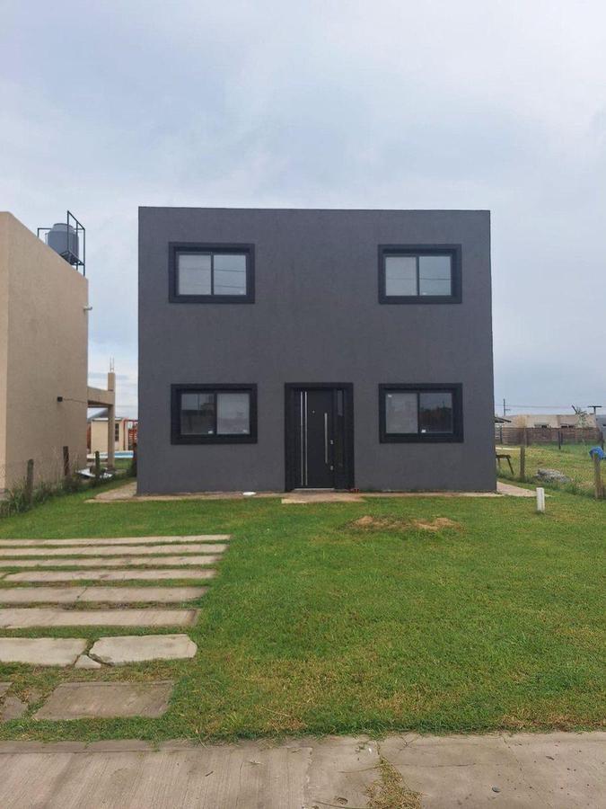 Casa recién estrenada en 2 plantas en Sol de Domselaar VENTA urgente