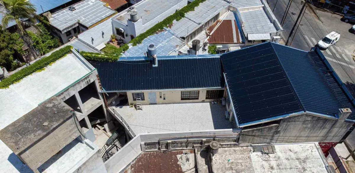 ALQUILER DE OFICINAS AMUEBLADAS CON PATIO 3