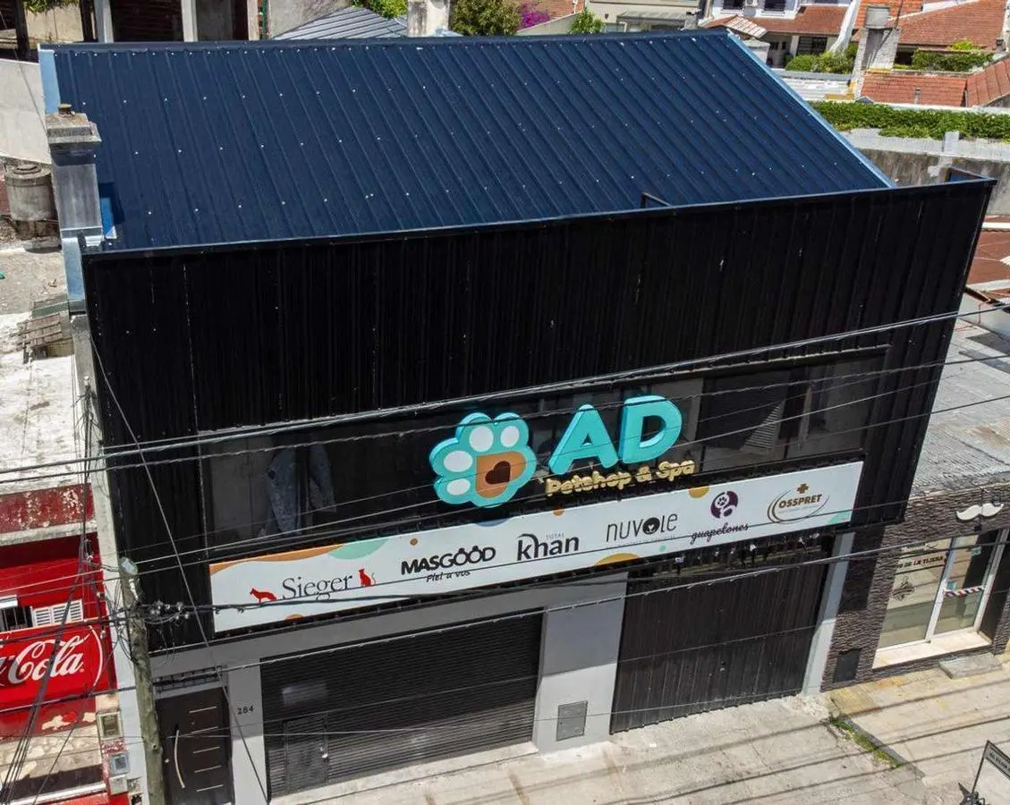 ALQUILER DE OFICINAS AMUEBLADAS CON PATIO 5
