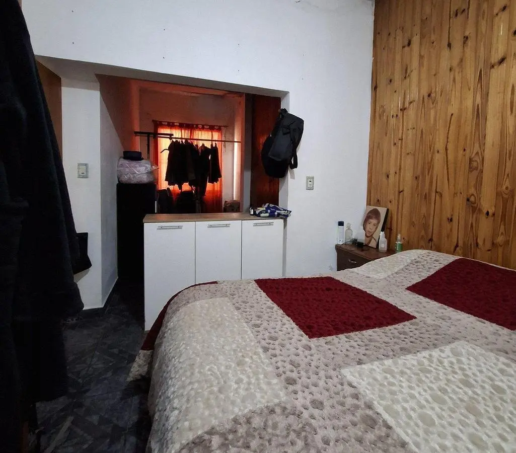 Vende PH 4 amb en Lanús Este refaccionado 5