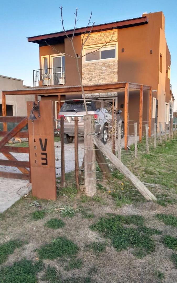 Foto de Hermosa casa 2 plantas con vista al campo en Domselaar Chico VENTA, imagen 4