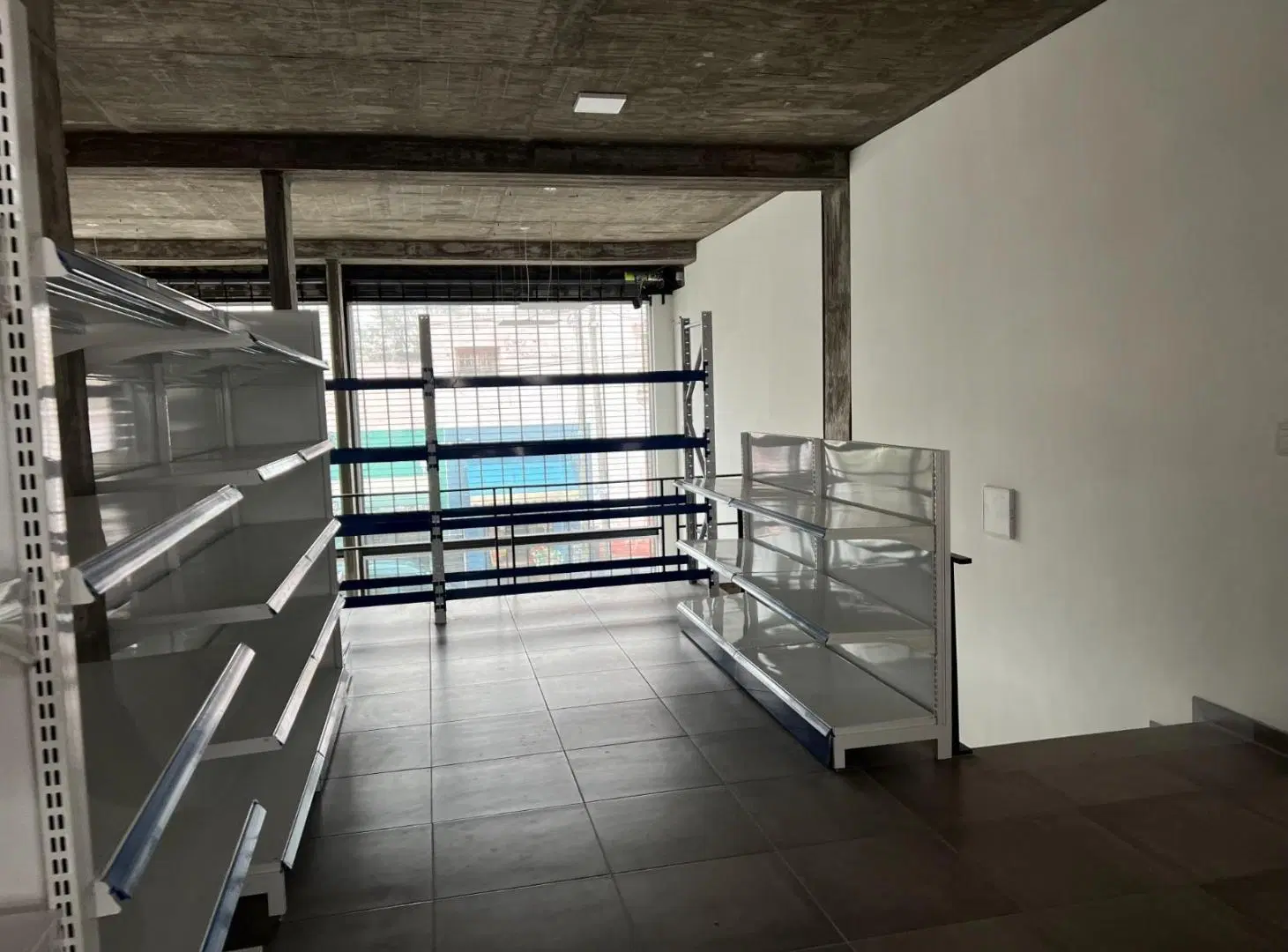 Local A Estrenar 170m² - Brin 4400 Lanús | Doble Vidriera | Doble Altura 4