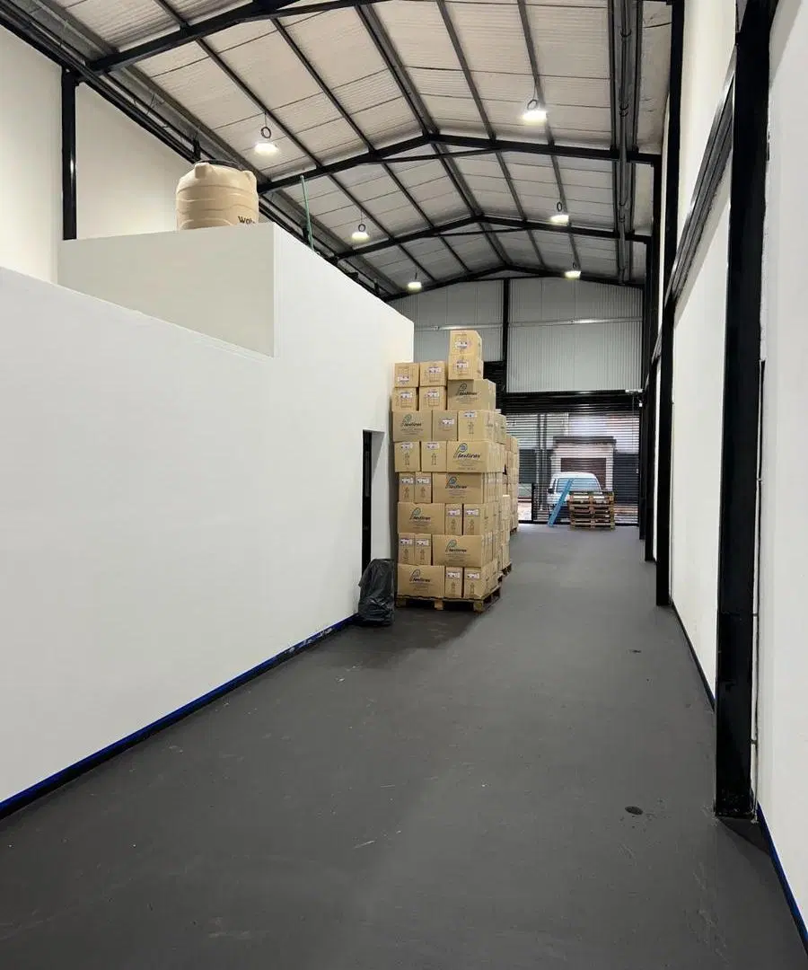 Depósito/LocalGalpón Comercial A Estrenar 250m² - Doble Altura - Centro Lanús Oeste 5