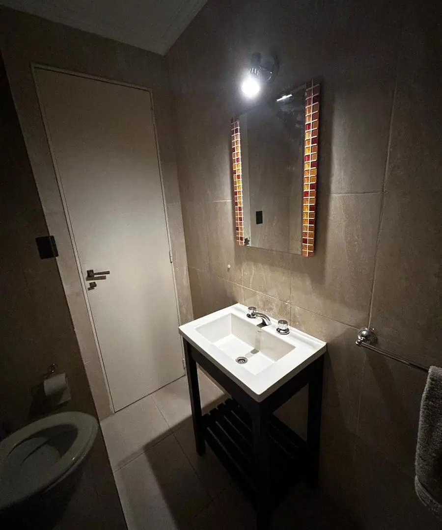 Departamento Reciclado 2 Ambientes. Ideal AIRBNB. 5
