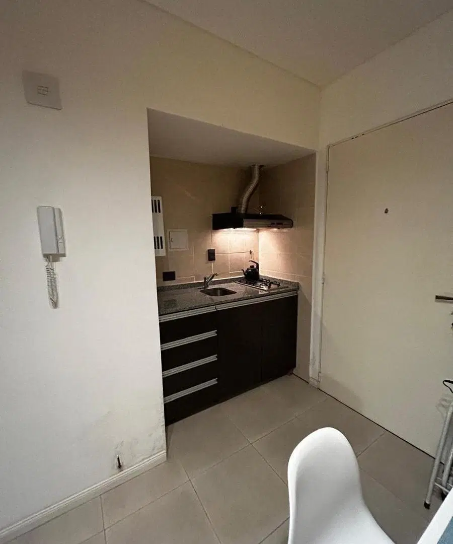 Departamento Reciclado 2 Ambientes. Ideal AIRBNB. 2
