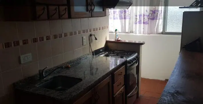 Venta de Departamento de 3 ambientes en Longchamps 3