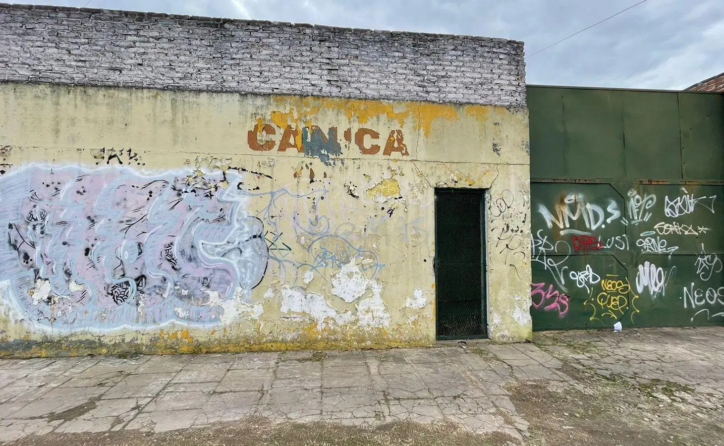 Galpón con salida a dos calles 2