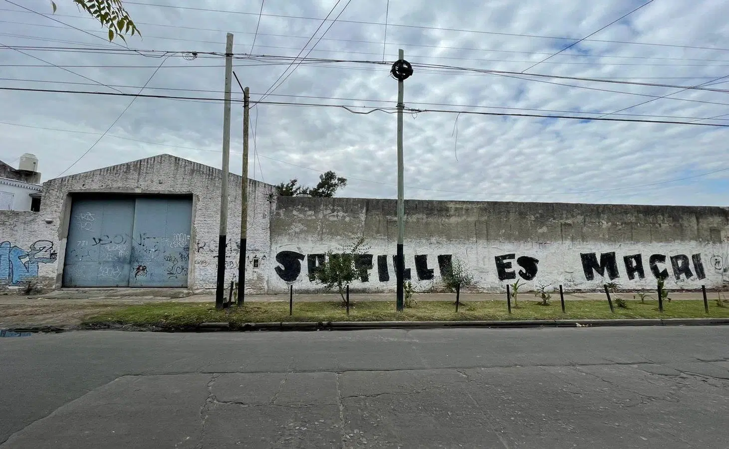 Galpón con salida a dos calles 2