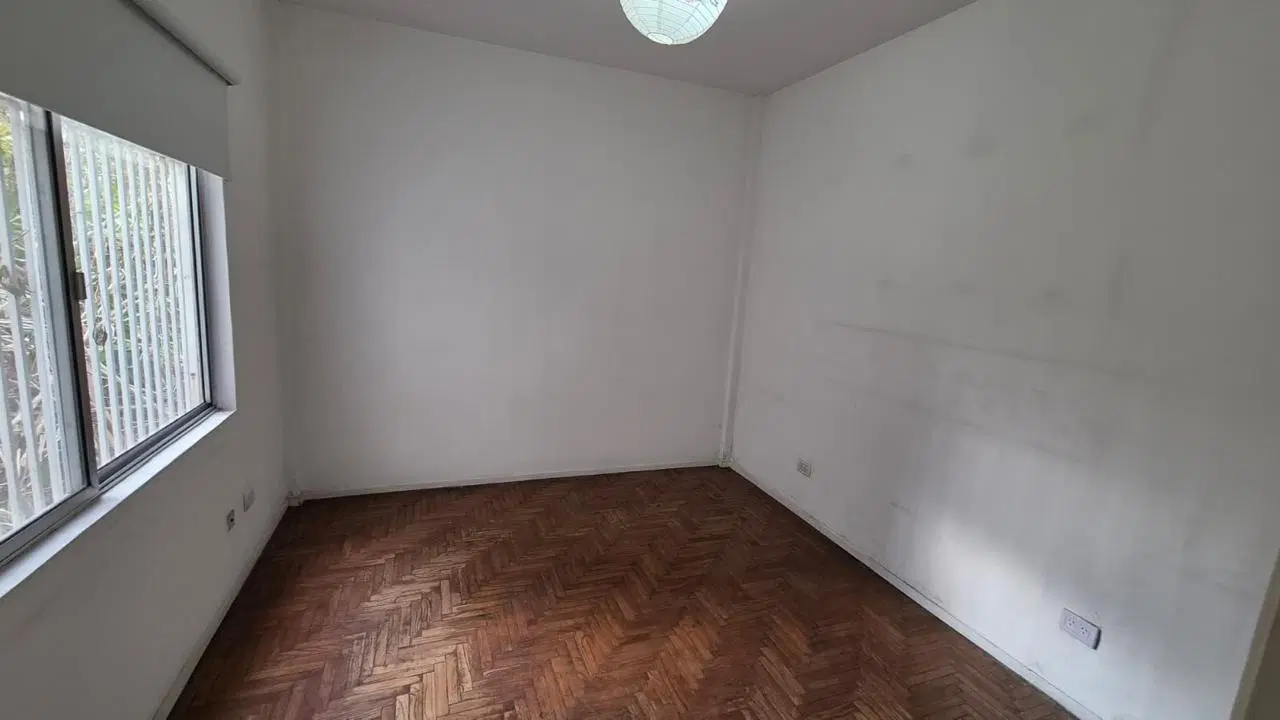 Departamento en Banfield Este 1