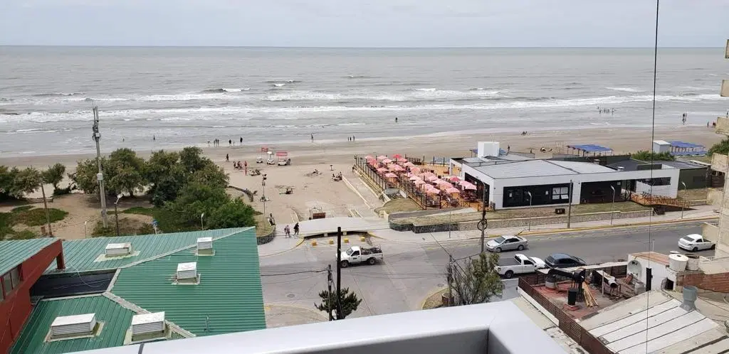 Departamento en San Bernardo Del Tuyu 5