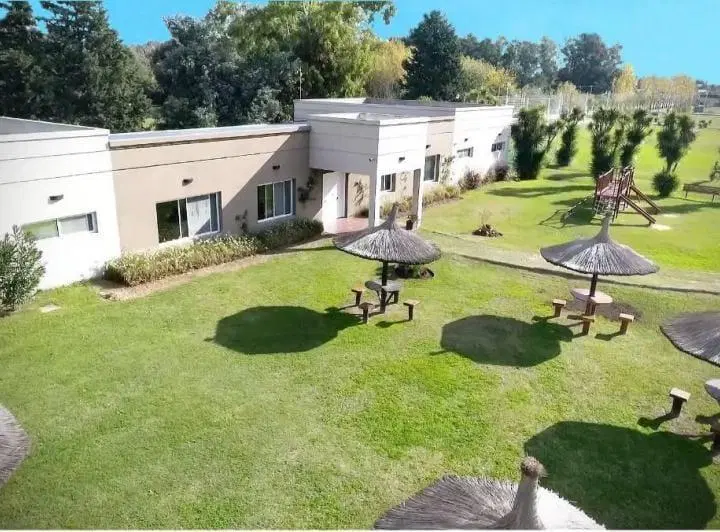 Casa 2 plantas recién estrenada acepta financiación en Domselaar Chico VENTA 2