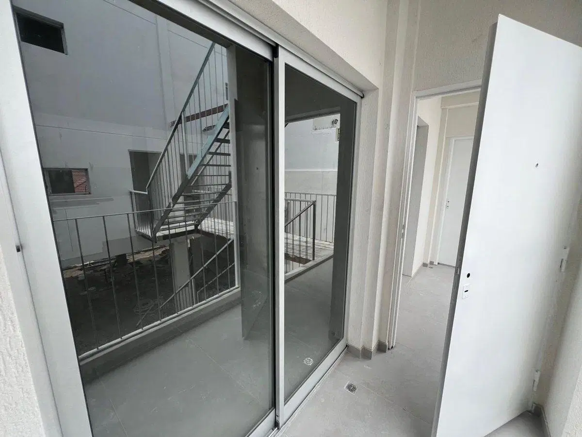 VENTA 2 AMBIENTES A ESTRENAR. BANF.ESTE! 2