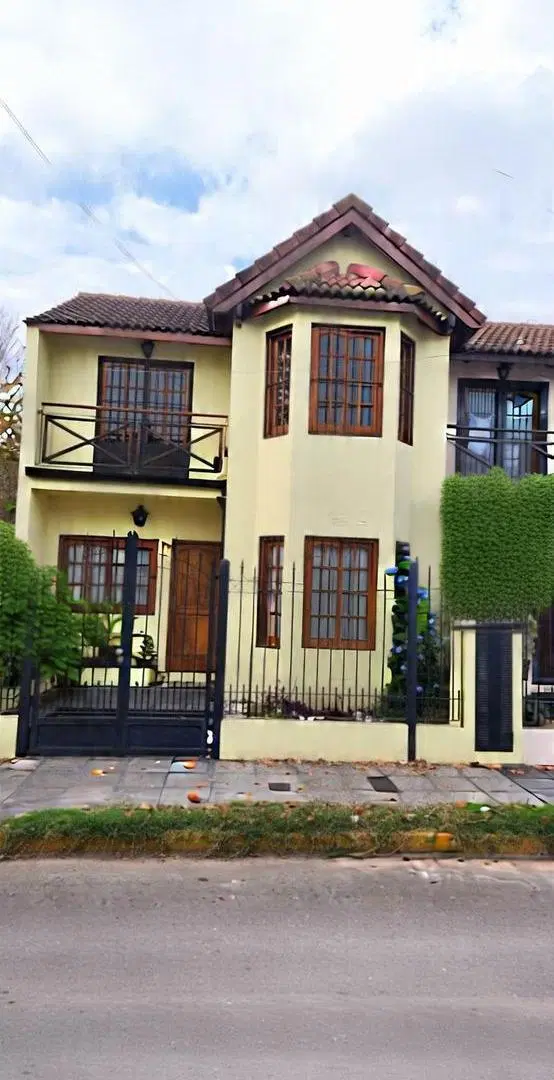 DUPLEX INDEPENDIENTE ADROGUE CENTRO 1