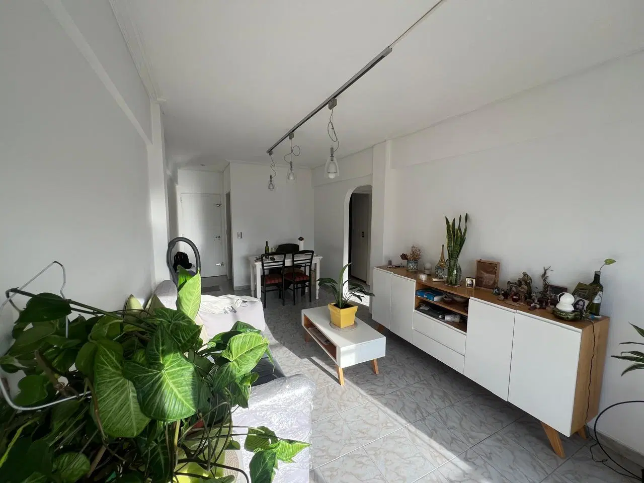 Departamento 3 amb. c/ cochera. Belgrano. 4
