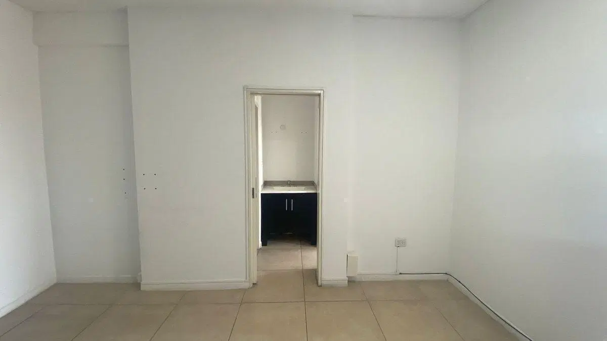 DEPARTAMENTO DE 2 AMBIENTES CON BALCÓN Y PARRILLA 5