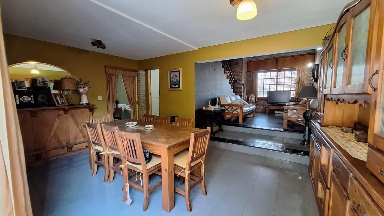 Casa en Burzaco 5