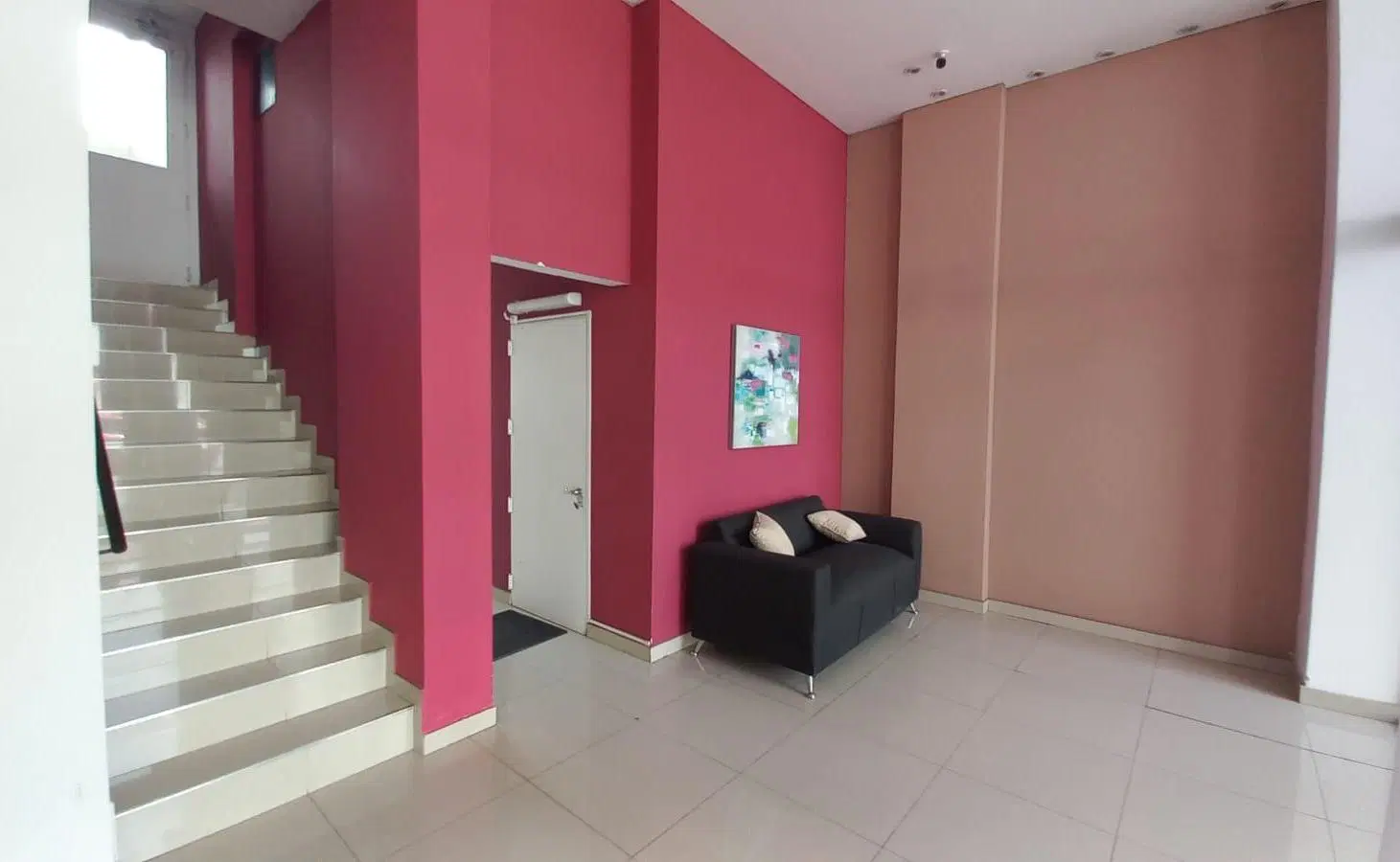 Departamento con baulera y cochera en alquiler 2