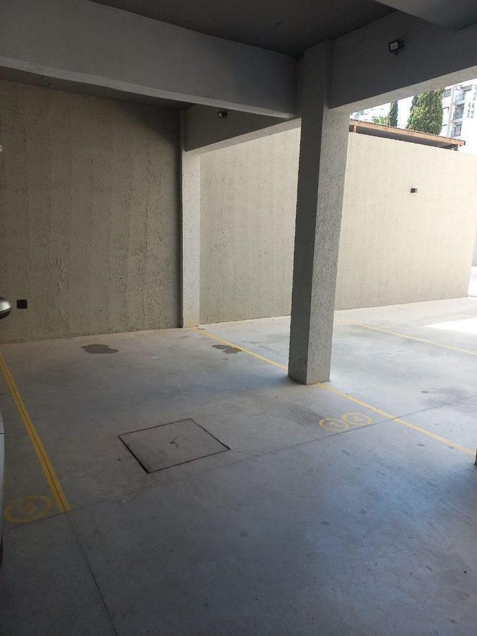 Foto de VENTA COCHERA TECHADA EN BANFIELD, imagen 5