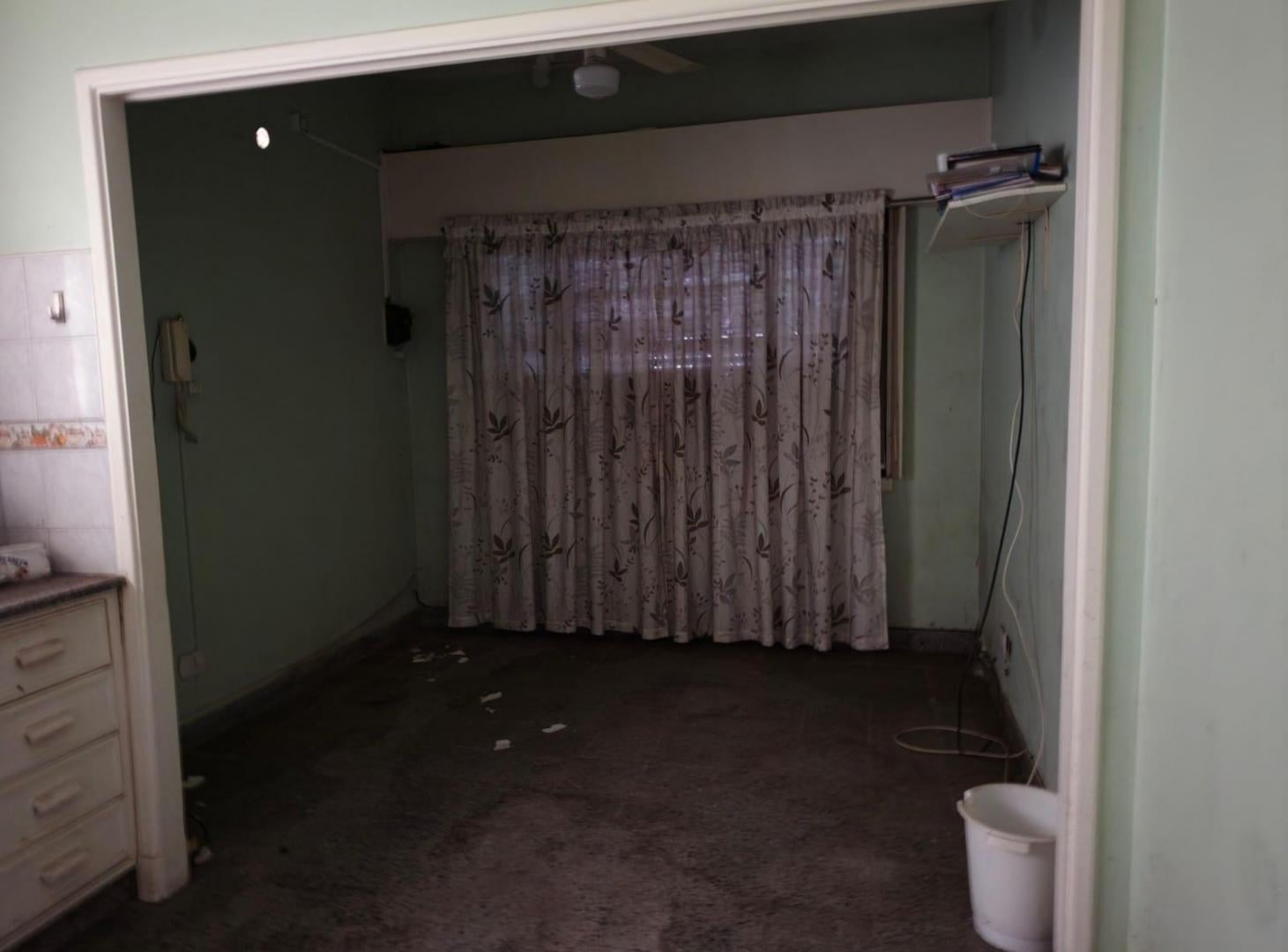 Foto de Casa 2 familias en Excelente Ubicación Banfield Oeste, imagen 3