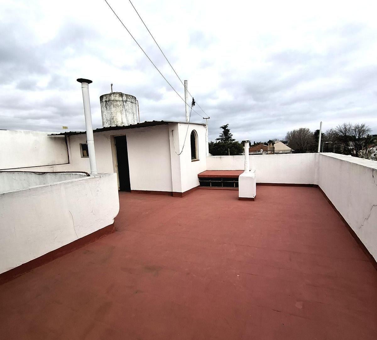 Foto de Venta de PH en Banfield 3 ambientes con terraza propia, imagen 1