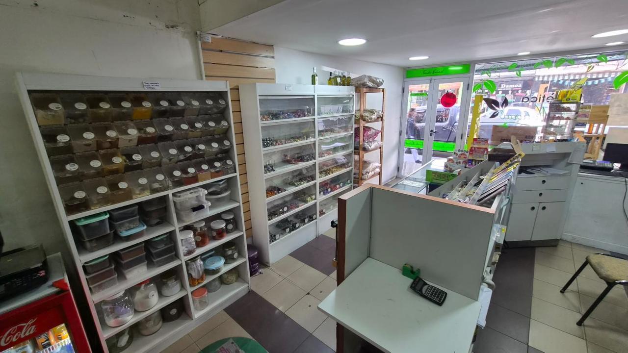 Foto de Local comercial Banfield centro Maipu, imagen 3