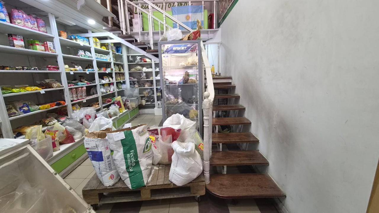 Foto de Local comercial Banfield centro Maipu, imagen 4