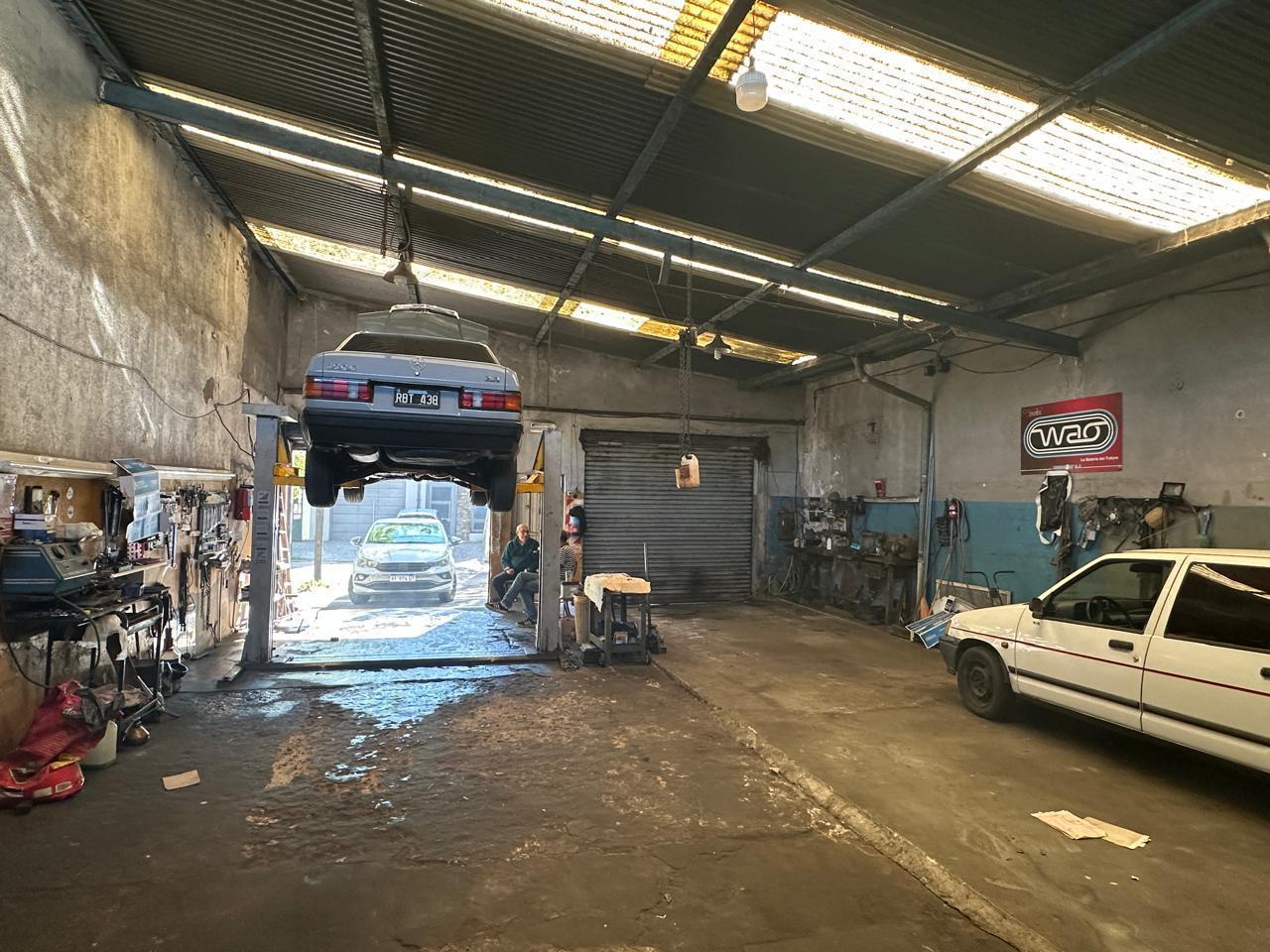 Foto de Taller Mecánico con propiedad en venta, imagen 4