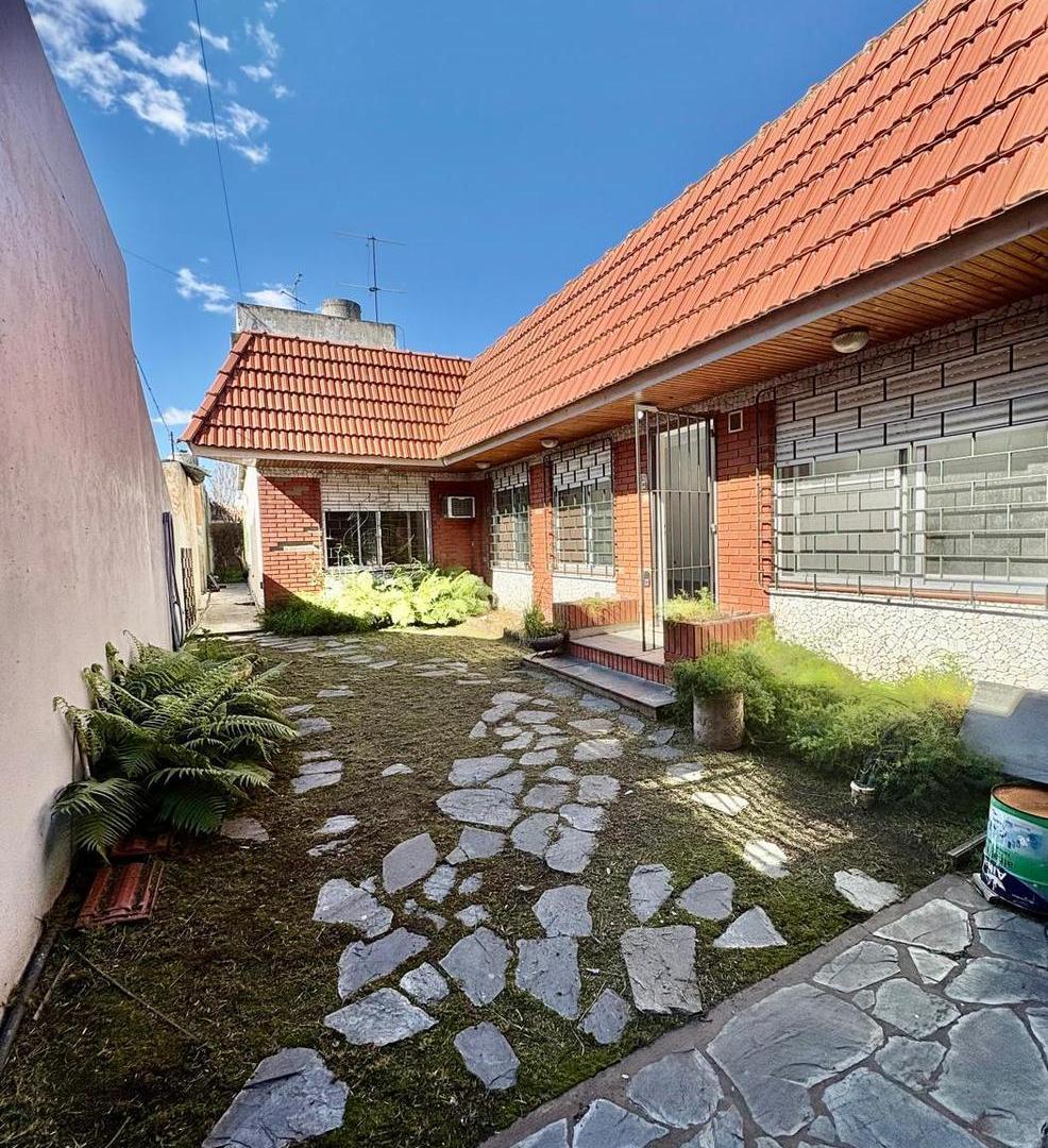 Foto de Casa en venta en Remedios de Escalada, sobre Av, con Local comercial, imagen 4
