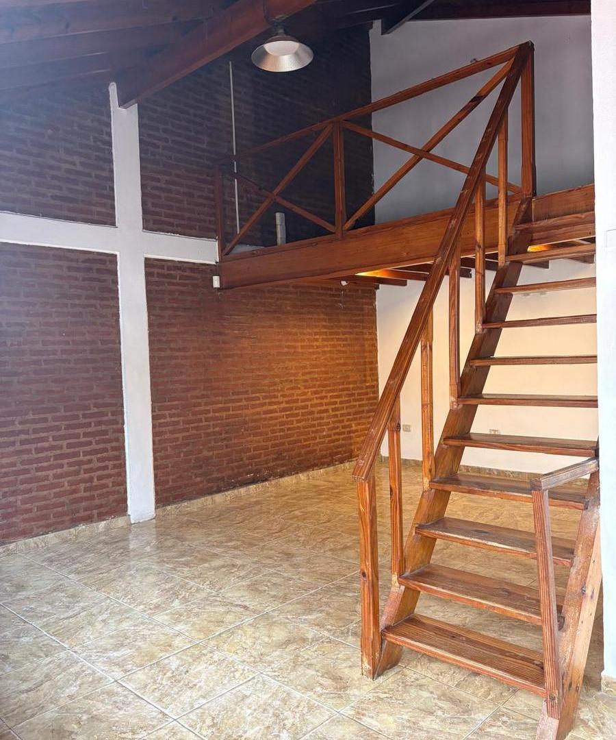 Foto de Venta de Casa con pileta y cochera, en barrio la Union, Ezeiza, imagen 4