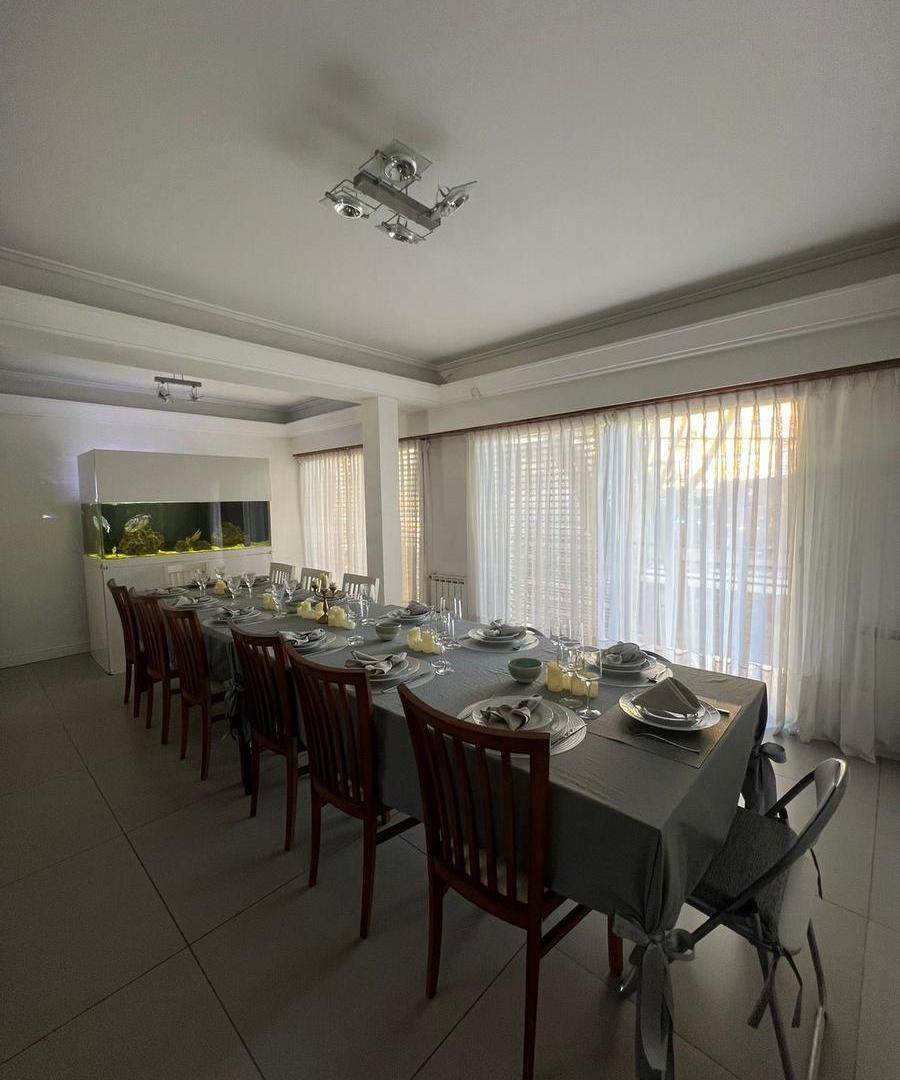 Foto de - Lote Comercial 10x31 con 3 Casas y Apto Desarrollo en Altura Lanusitas, imagen 1