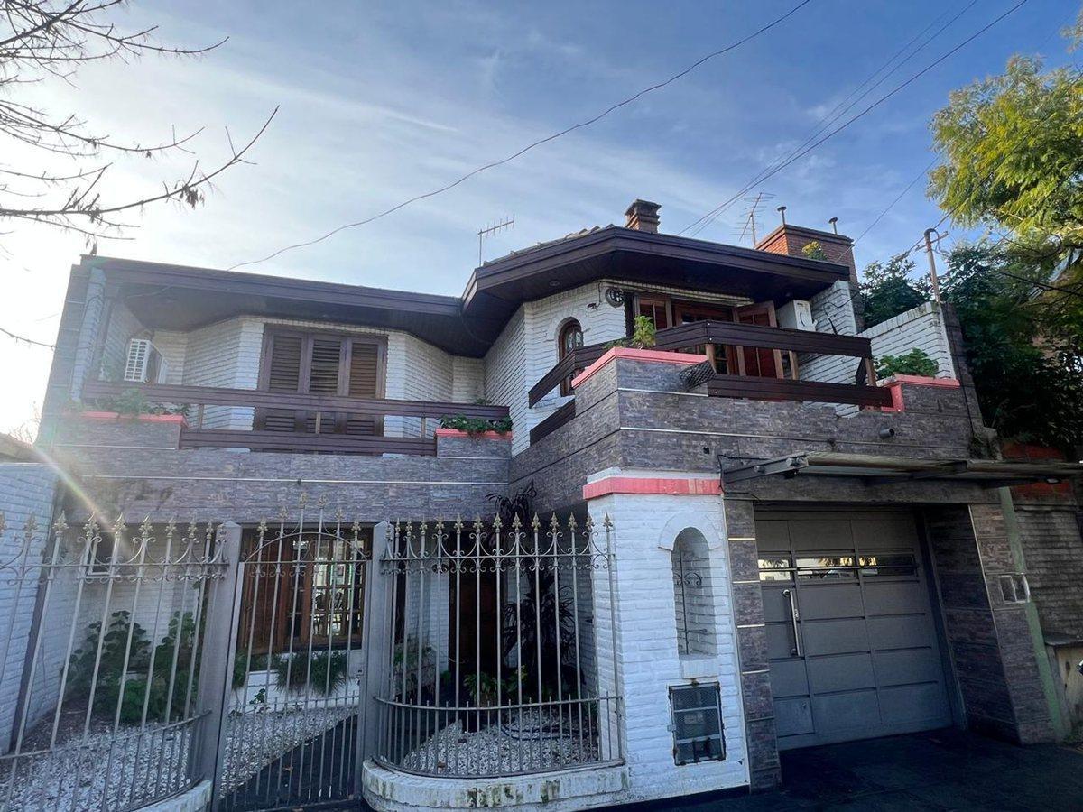 Foto de Casa en venta 7 ambientes apto Credito, imagen 4
