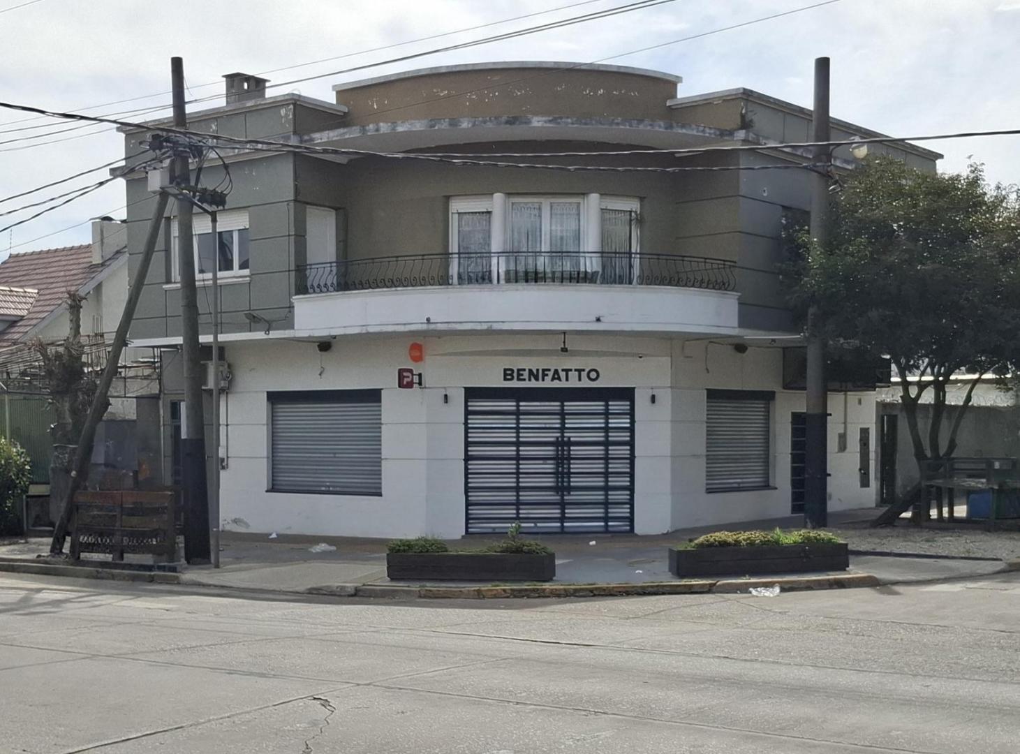 Foto de Venta PH tipo casa, 5 ambientes, Quilmes, imagen 1