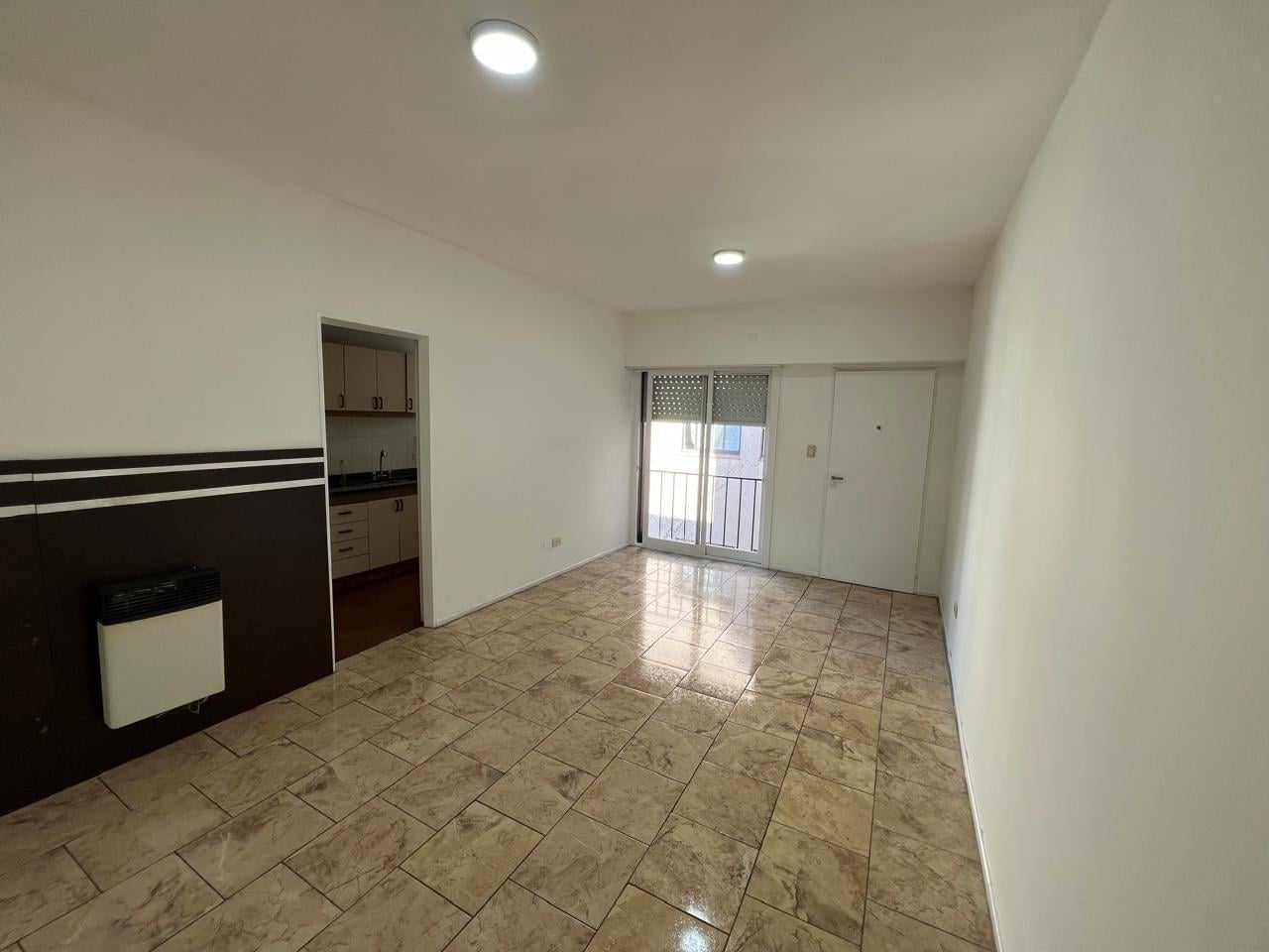 Foto de ALQUILER DEPARTAMENTO 3 AMBIENTES. ADROGUÉ CENTRO., imagen 1